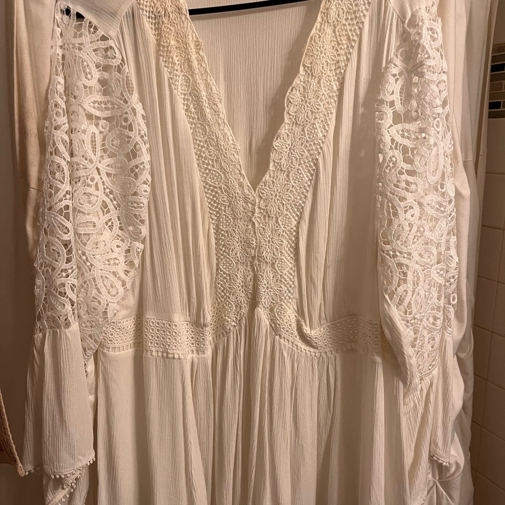 Torrid White Lace Detail Top
